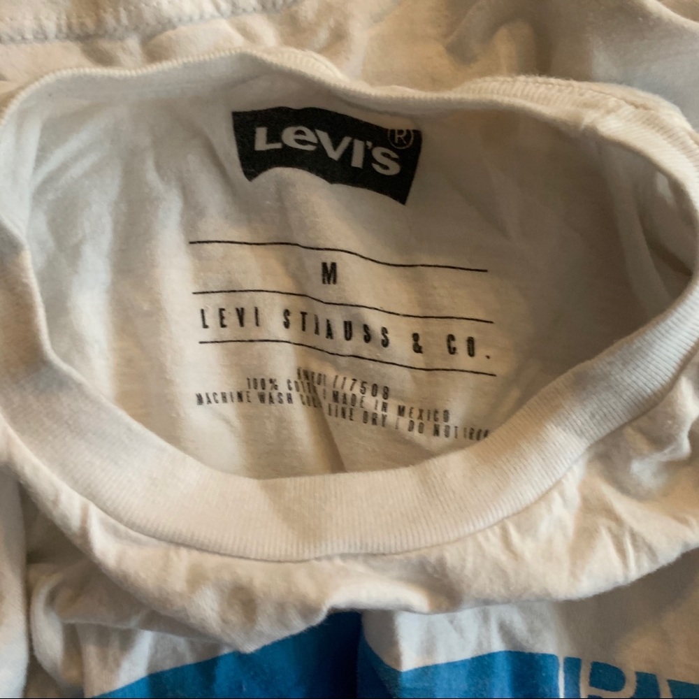 LEVIS T-SHIRT - Picture 2 of 2